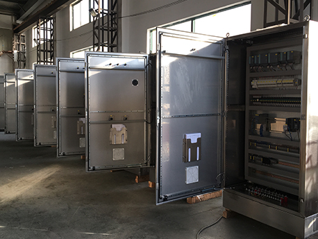 醫(yī)藥業(yè)不銹鋼控制柜