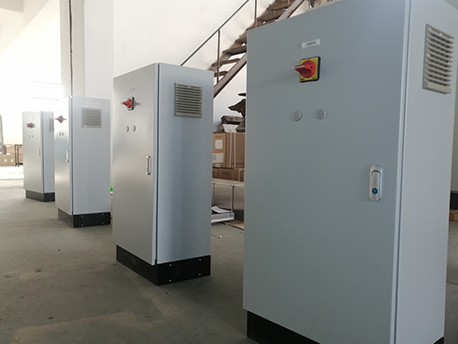 四臺(tái)波紋機(jī)控制柜