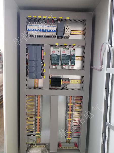 南寧糖業(yè)大橋糖廠裝包糖粉收集plc系統(tǒng)控制柜案例