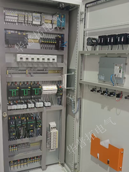 控制柜內(nèi)部布局