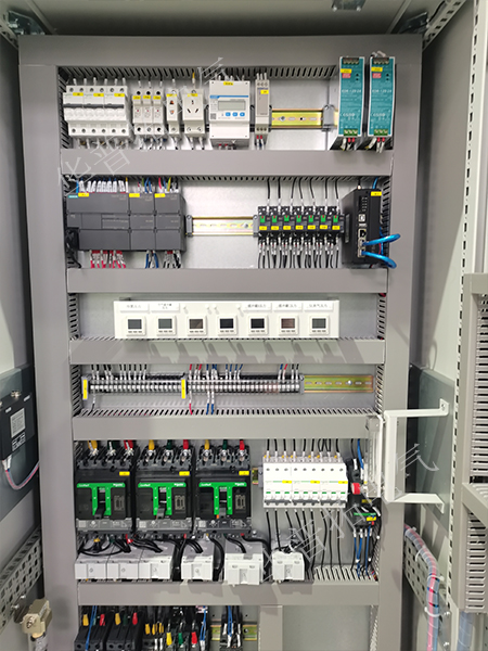 上?？刂乒? src=