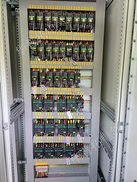 馬達(dá)切換柜