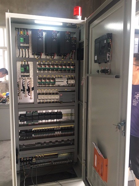 Danfoss變頻器柜 Danfoss變頻器柜