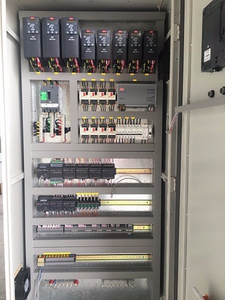 Danfoss變頻器柜 Danfoss變頻器柜