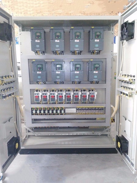 Schneider變頻器柜