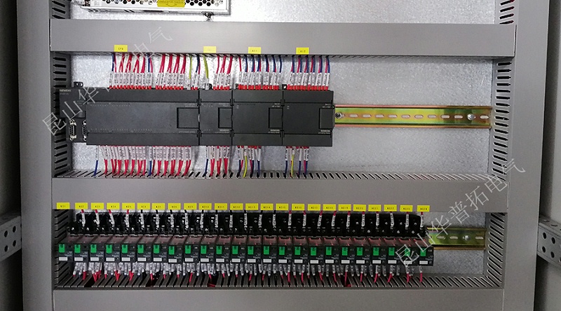 PLC控制柜細(xì)節(jié)圖 