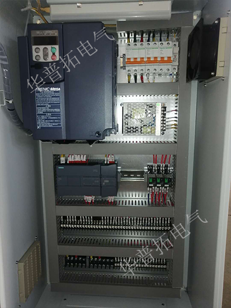 波紋機(jī)plc控制柜內(nèi)布局