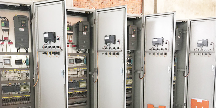 低壓配電柜廠家驗(yàn)貨有哪些注意事項(xiàng)？