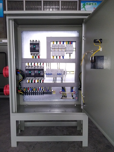 航空插座配電箱